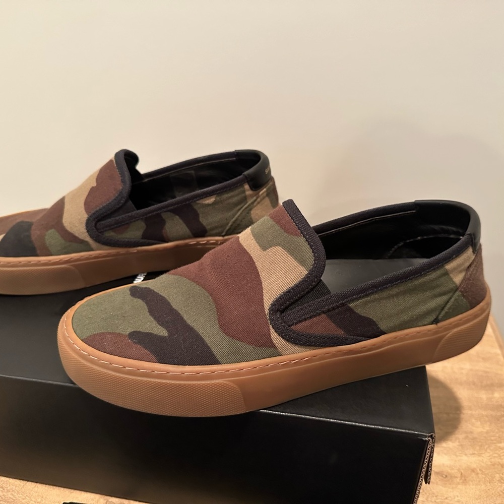 Saint Laurent Venice Camo Slip On - Picture 3 of 4